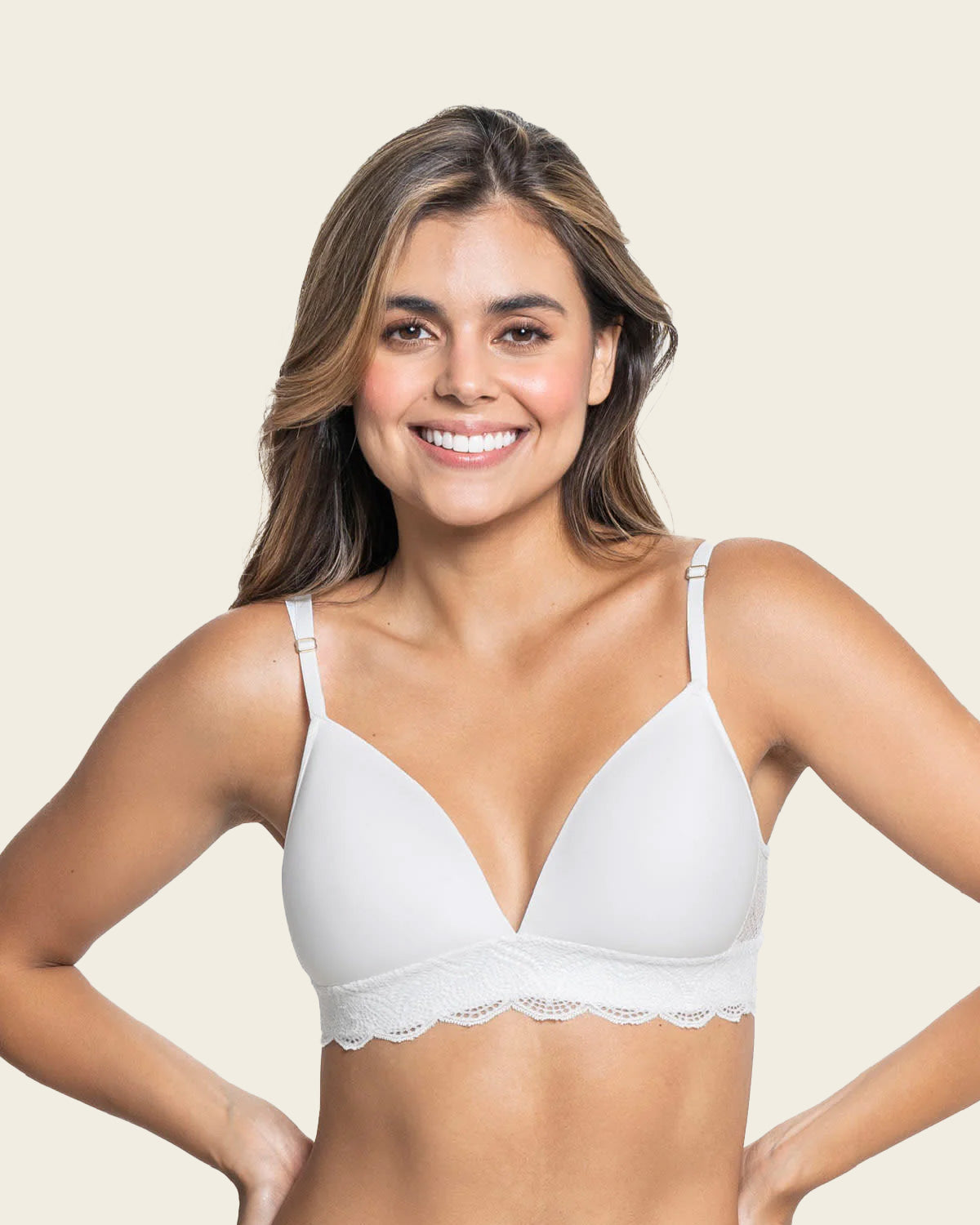 Sujetador ultracómodo con encaje en la base y espalda Comfy Bra