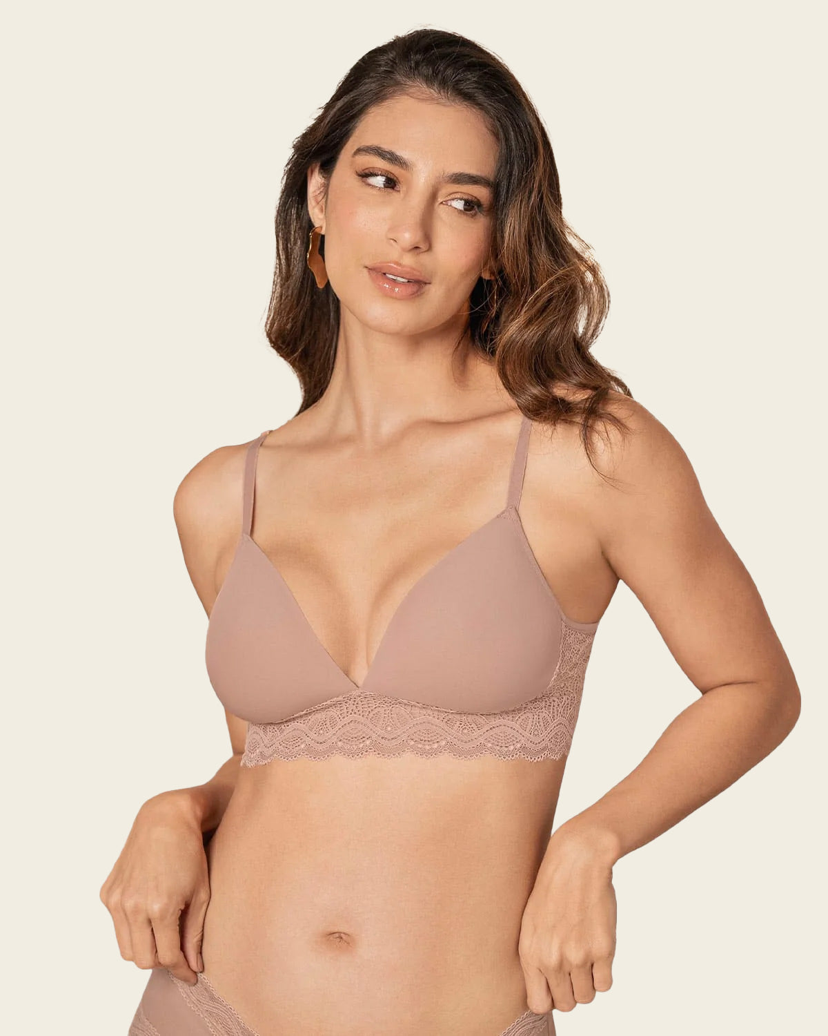 Sujetador ultracómodo con encaje en la base y espalda Comfy Bra