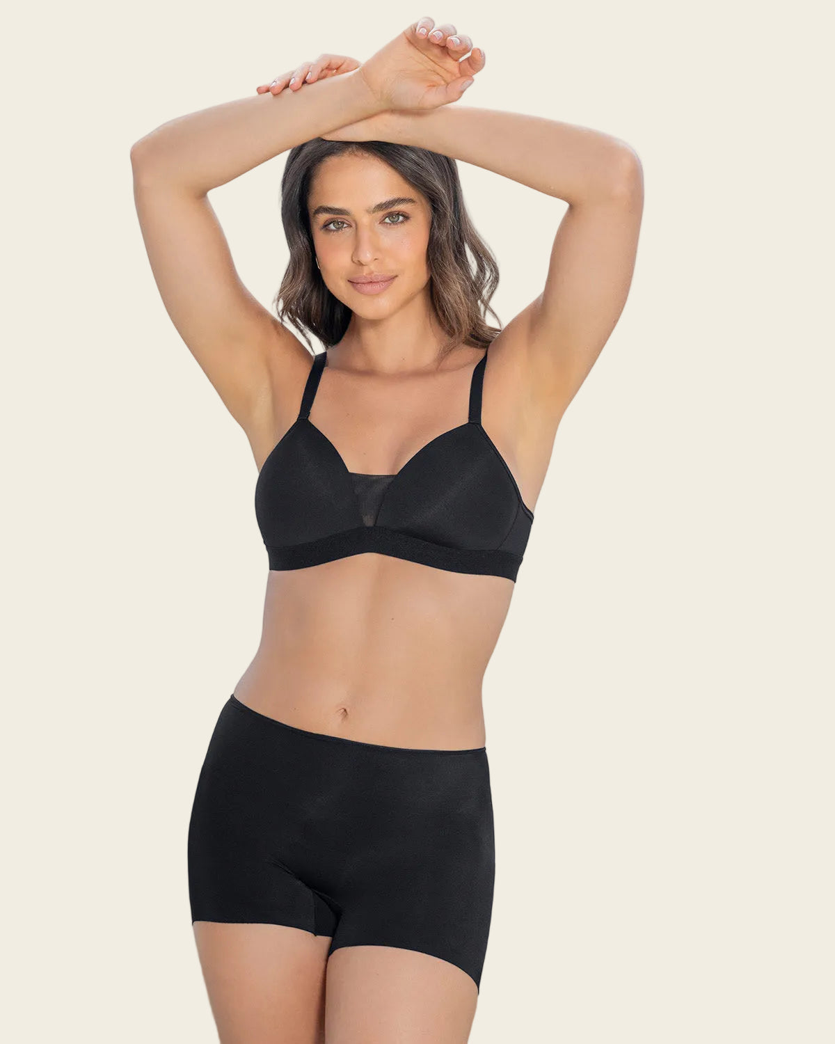 Sujetador triangular sin aro estilo top