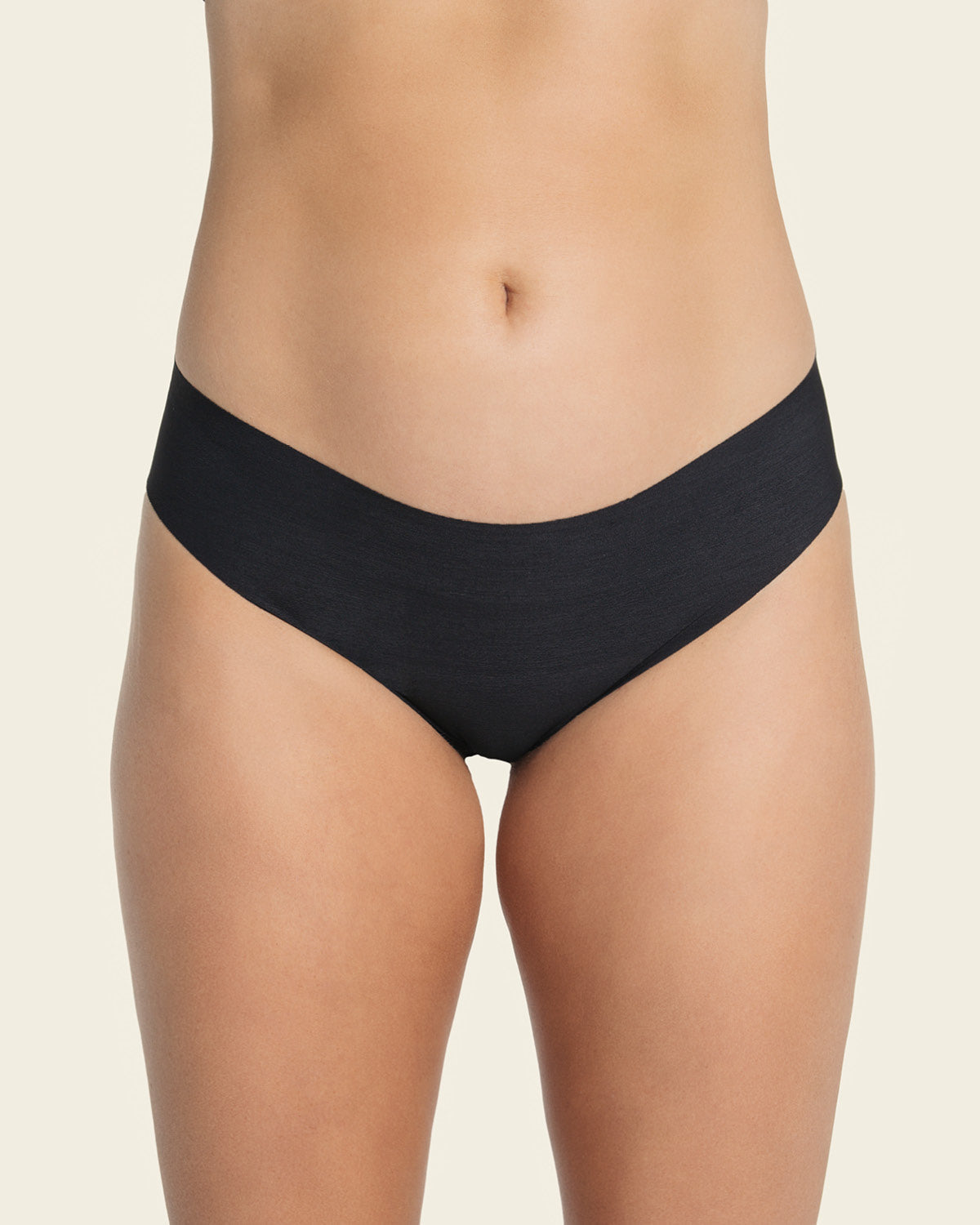 Braga tanga invisible ultraplana sin elásticos y de pocas costuras