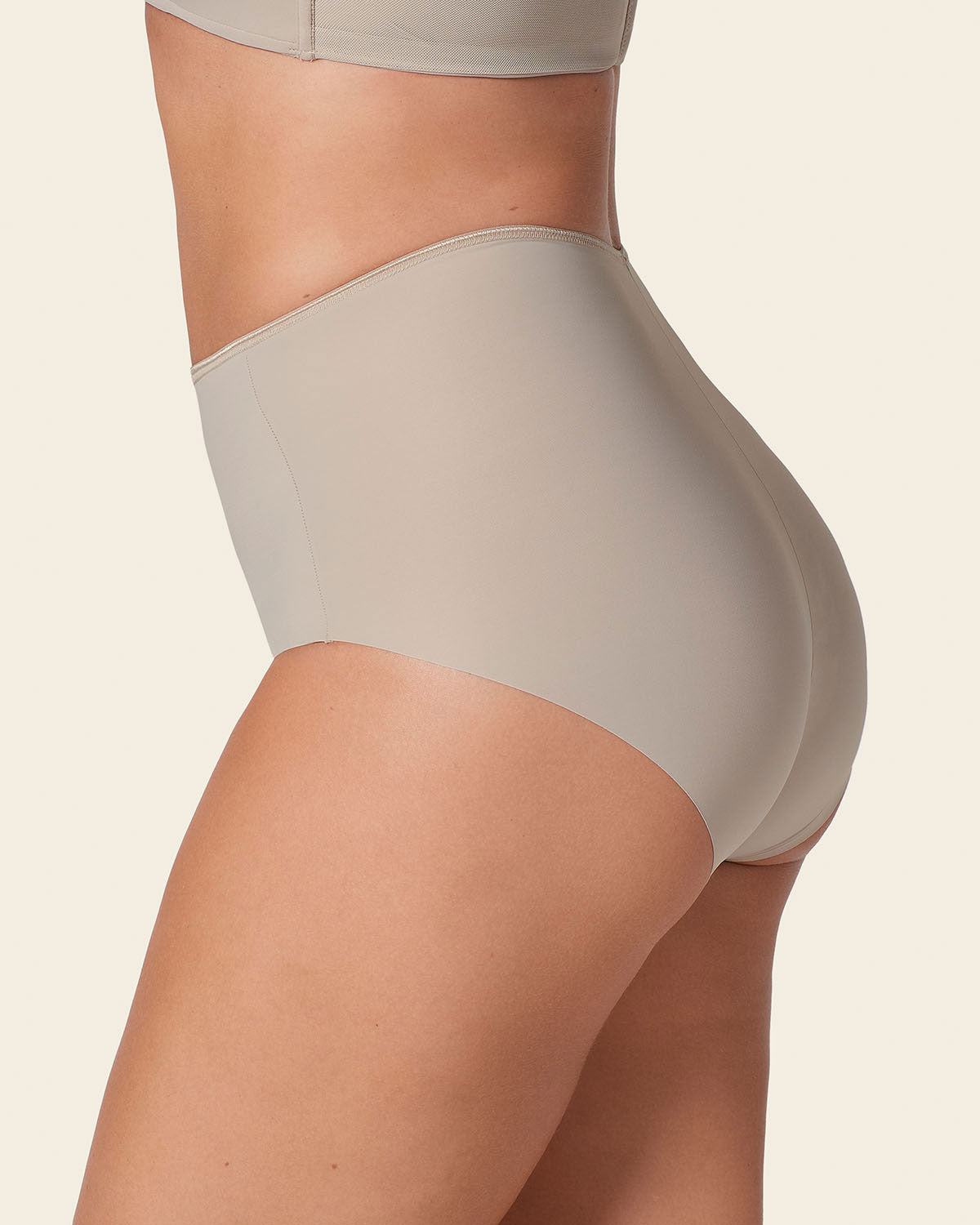 Braga clásica efecto invisible moldeadora fuerte en abdomen
