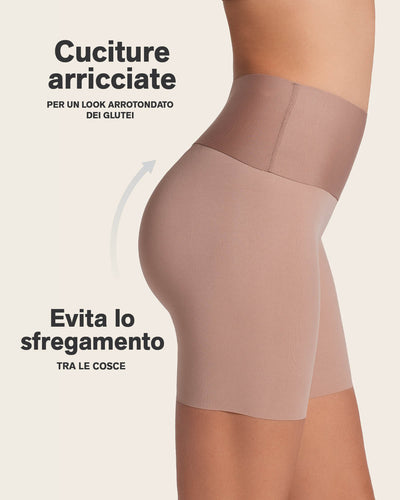 Short moldeador aspecto invisible con fajón antideslizante