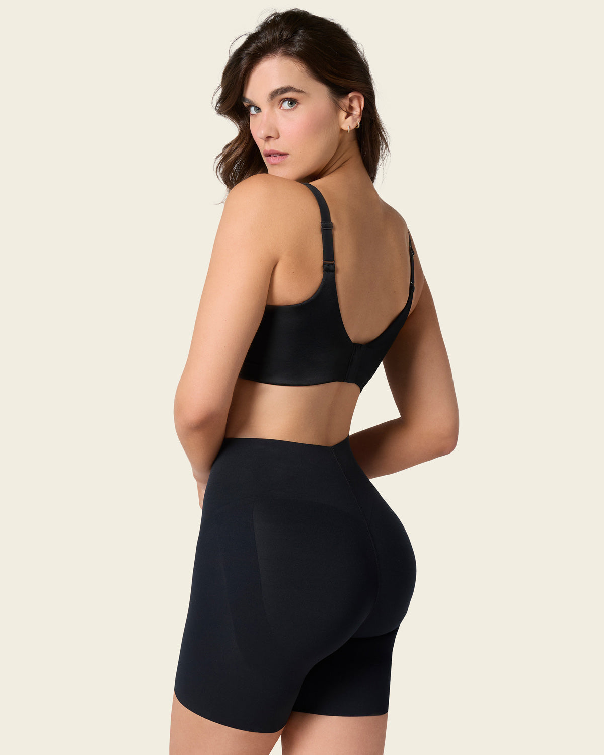 Short moldeador ultraplano efecto invisible