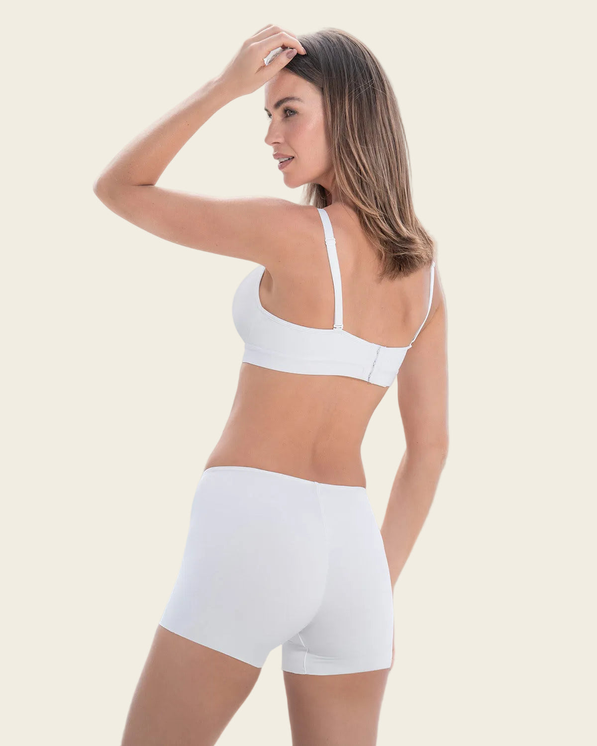 Sujetador triangular sin aro estilo top