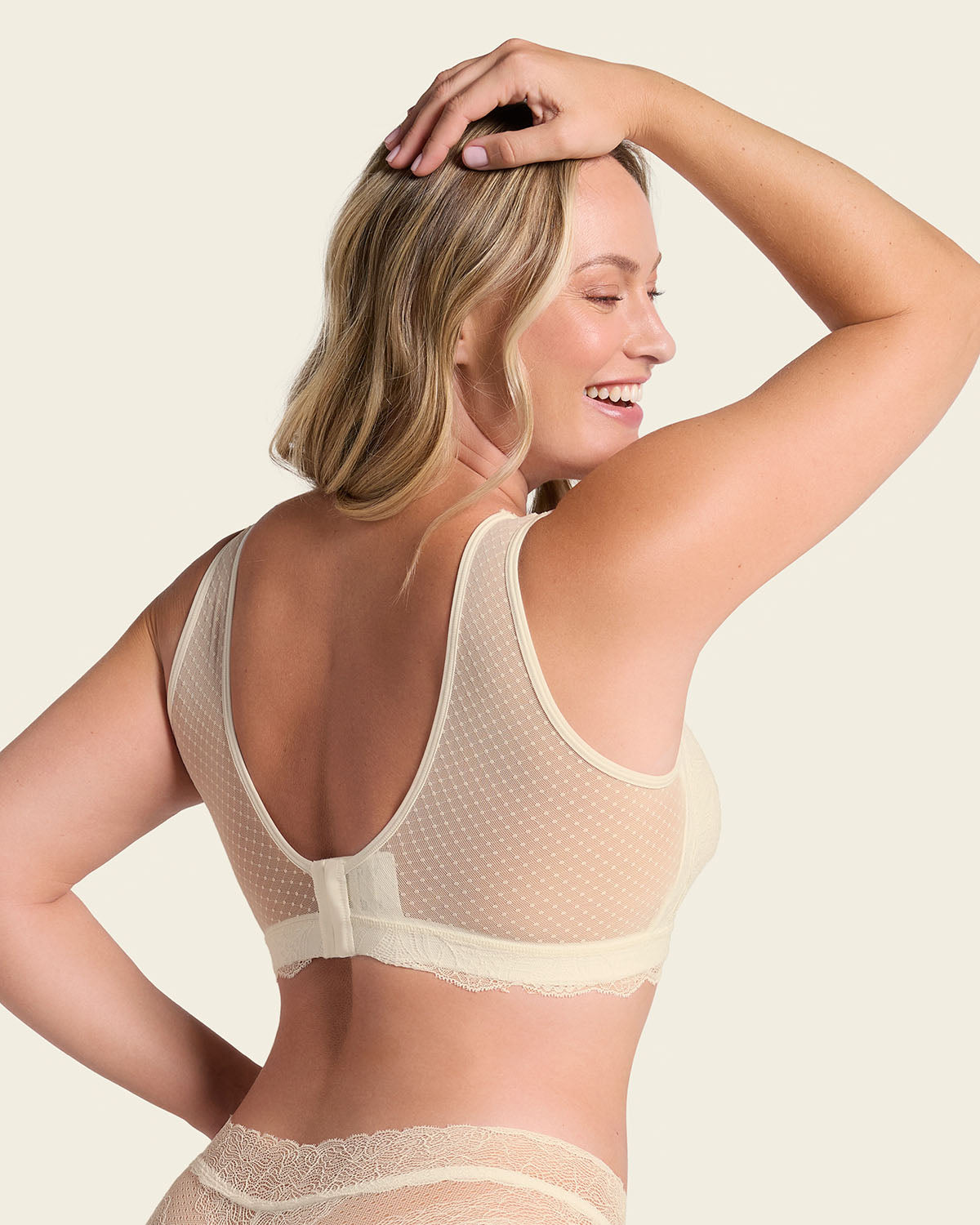 Bralette multiusos Sexy Siempre en encaje ideal para prótesis de mastectomía